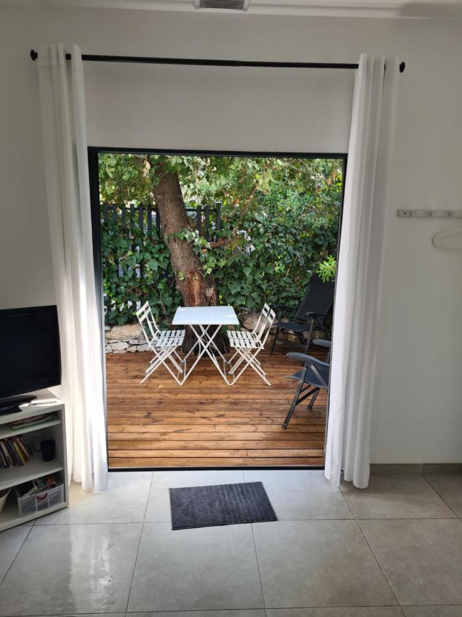 Les Chenes Verts Sommieres Exterior photo